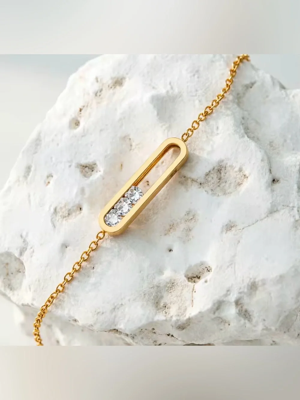 18K Gold Geometrical Link Paperclip Moving Diamond Bracelet No Fade Or Tarnish